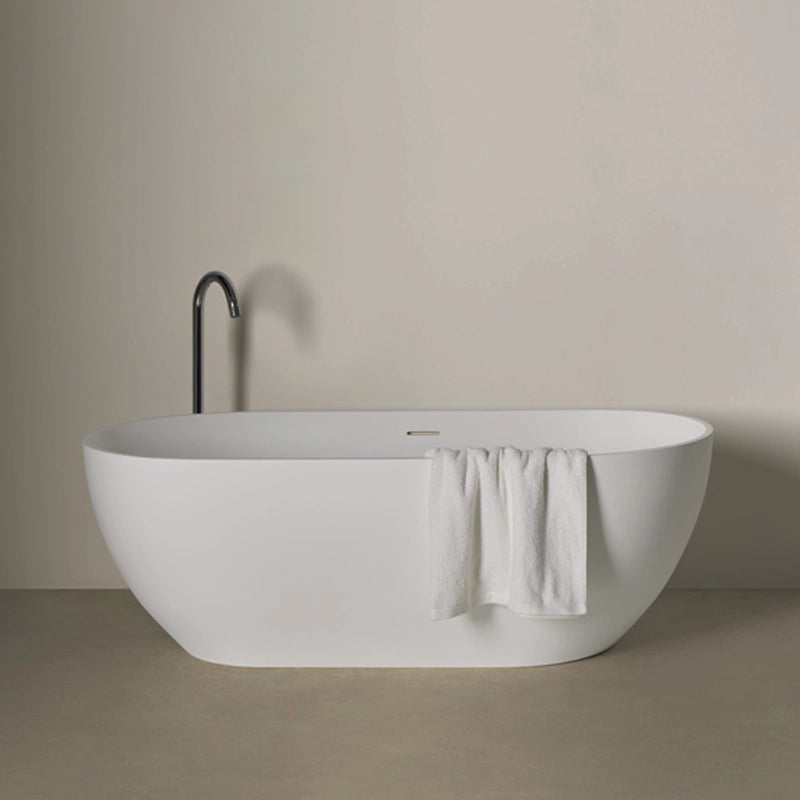 Freistehende Mineralguss Badewanne Luma Weiß – Modernes Design und Langlebigkeit